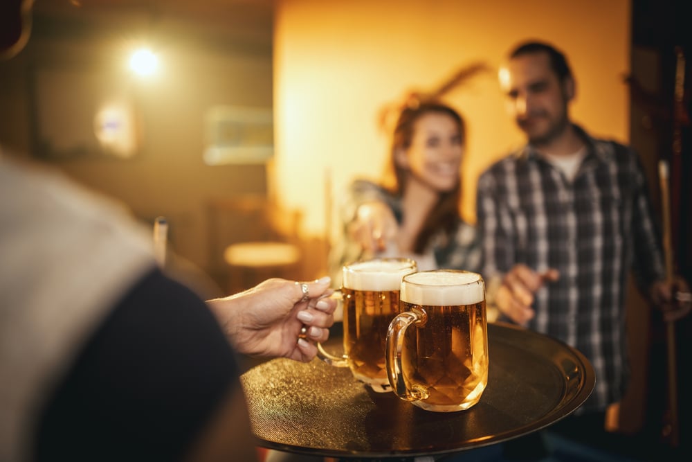 Mountain State Brewing and more deep creek breweries, couple enjoying a drink together near our Deep Creek lake hotel