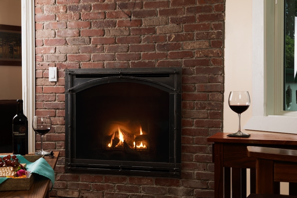 The Most Romantic Deep Creek Lake Hotel During the Slower Season, pet-friendly lodging